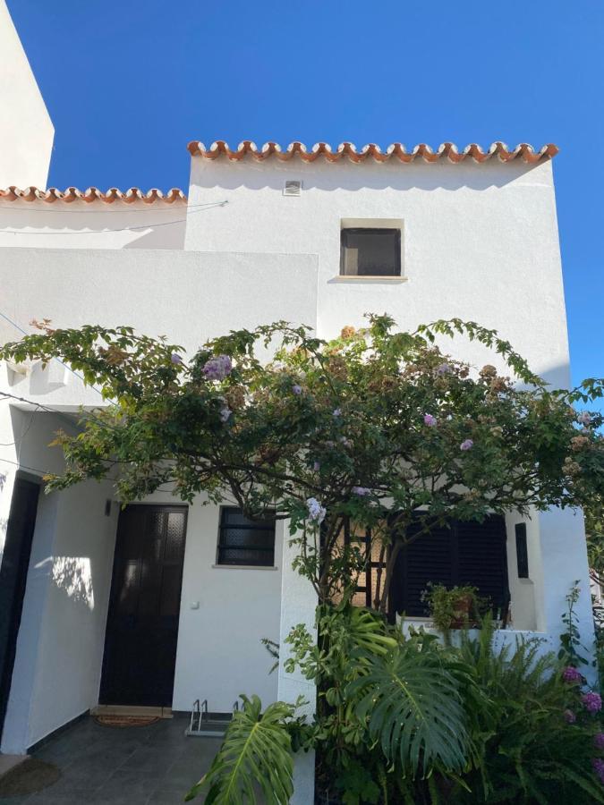 Summer House, Only 2 Minutes To The Beach In Vilamoura! Villa Exteriör bild